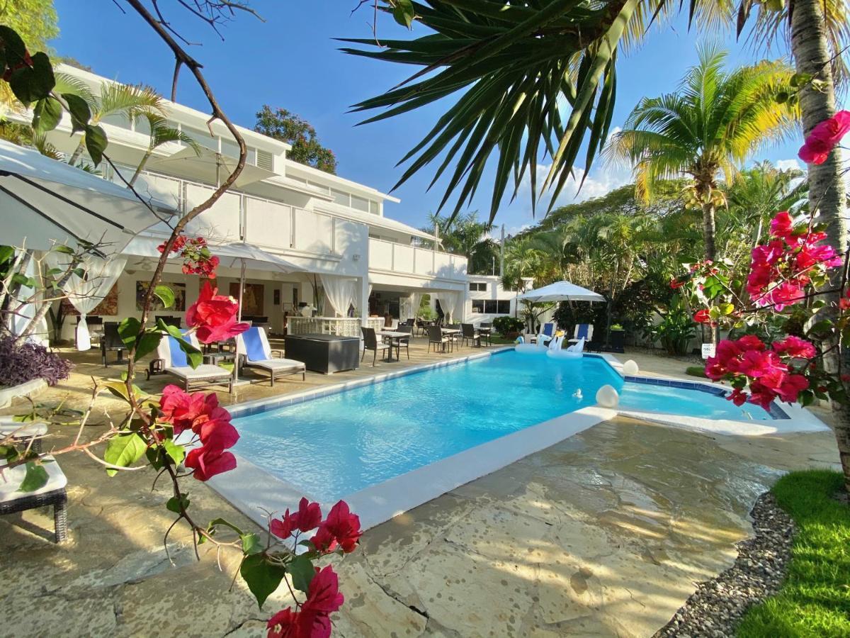 Casa Veintiuno Hotell Sosúa Exteriör bild