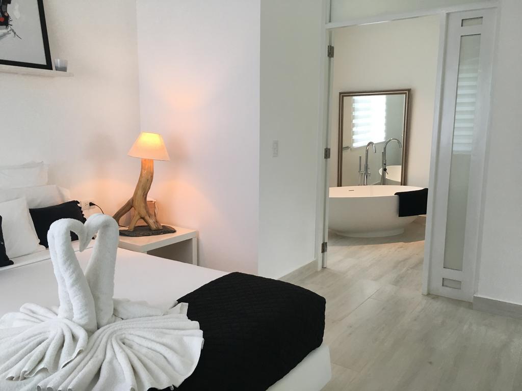 Casa Veintiuno Hotell Sosúa Exteriör bild
